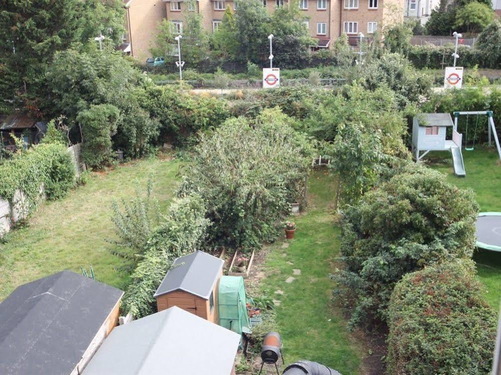 Southfieldsb&Bstudios Londra Dış mekan fotoğraf